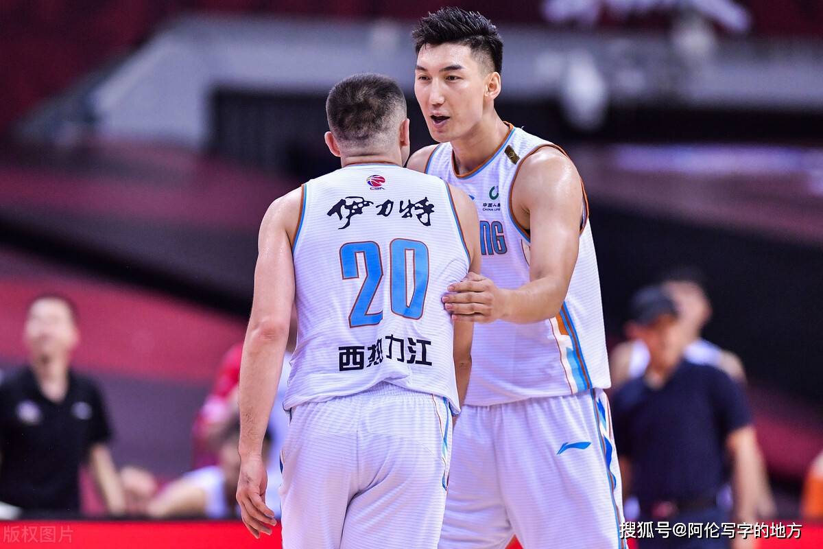 紧张刺激！胜负难定场面紧绷