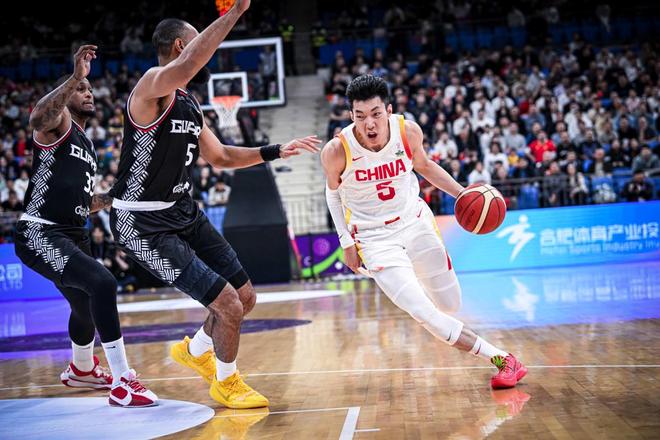 国家队备战全力以赴，全队士气高昂