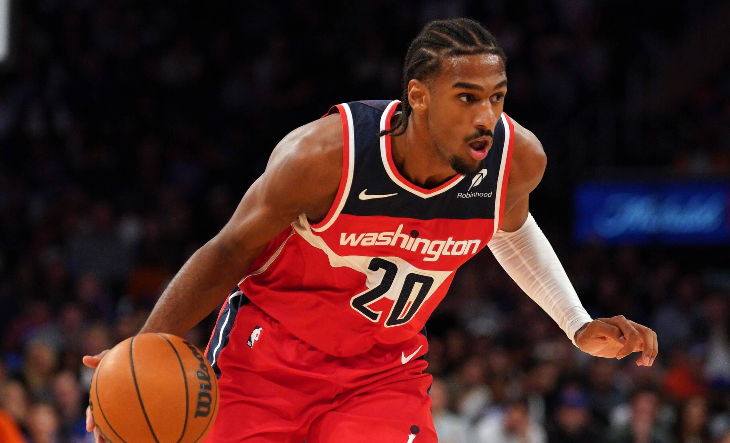 新秀球员崭露头角,带领球队获胜 新秀球员崭露头角,带领球队获胜