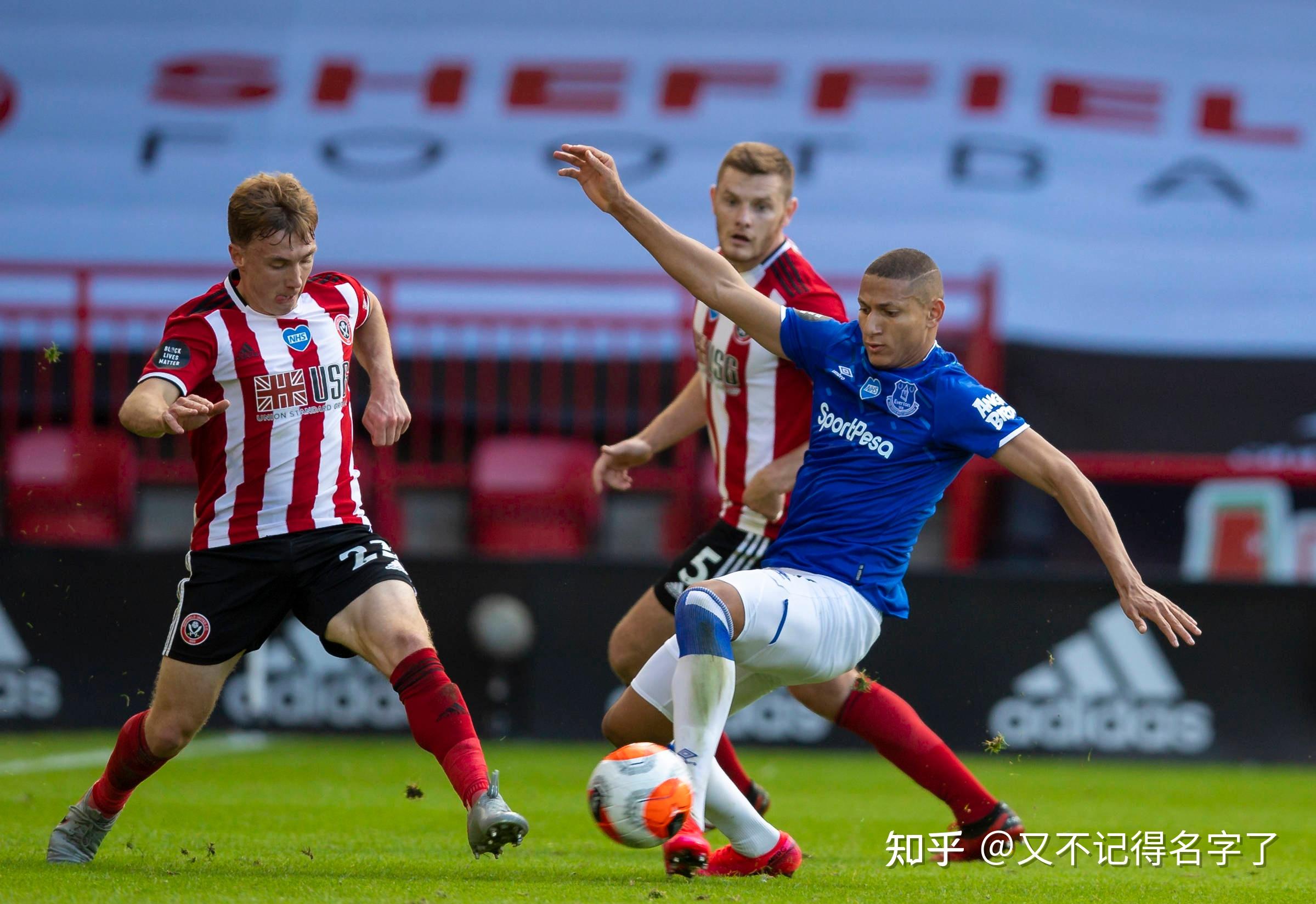 伯明翰城大胜埃弗顿，喜获三分