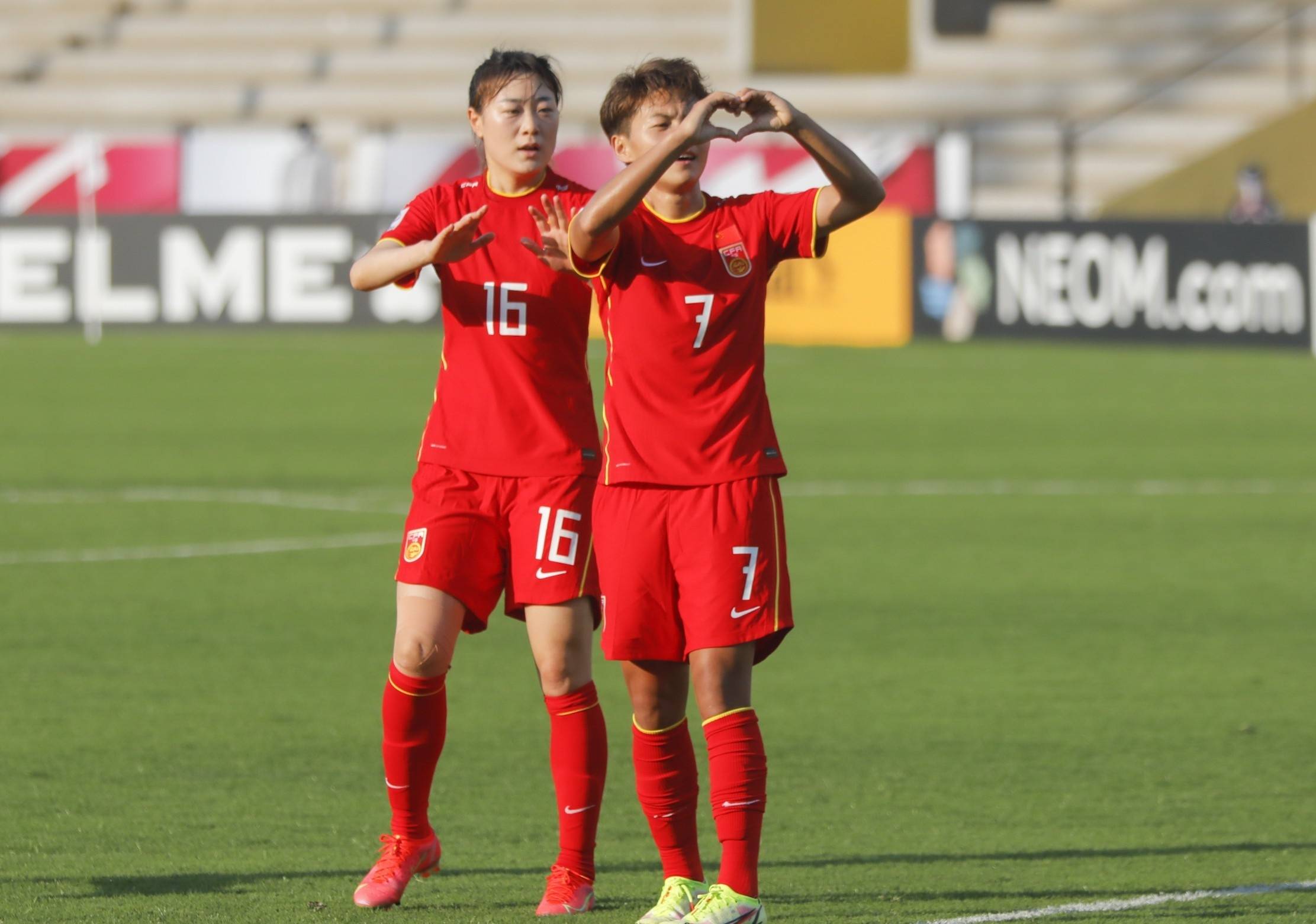 胜利喜报!塞内加尔女足友谊赛赢球 胜利喜报!塞内加尔女足友谊赛赢球