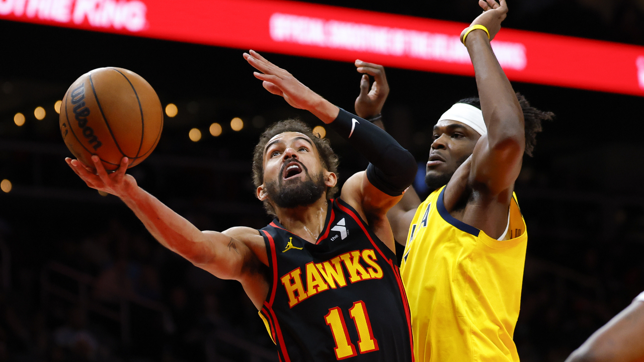 汉堡球员全力以赴，捍卫主场