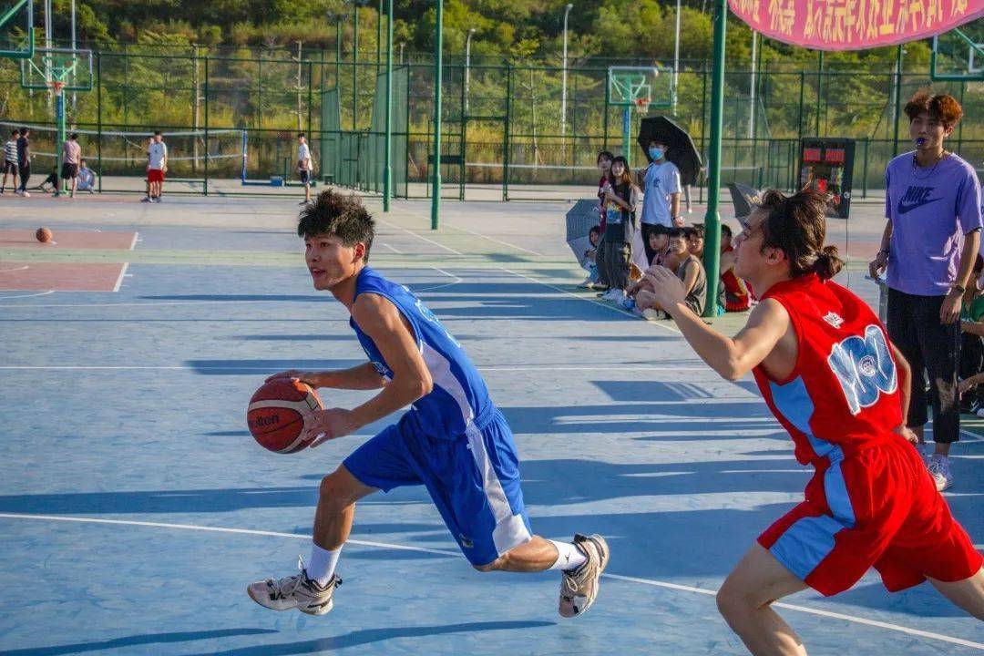 台湾男篮主场告捷,展现团队凝聚力 台湾男篮主场告捷,展现团队凝聚力