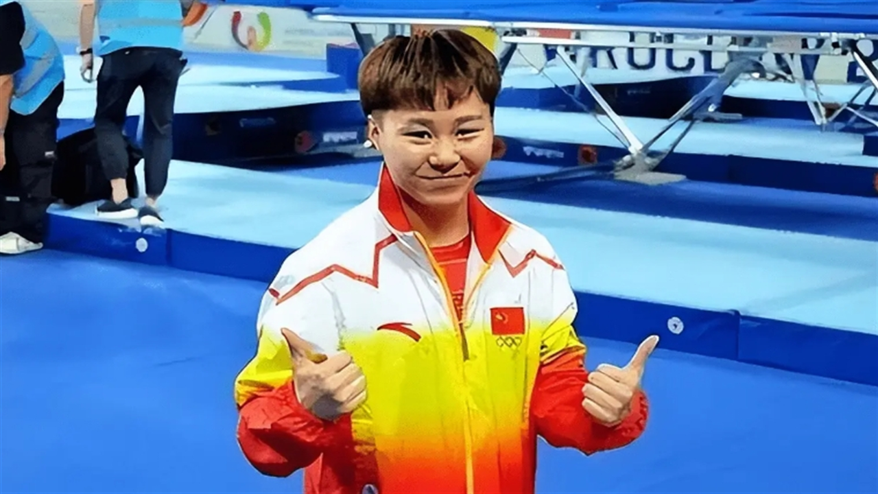 泳坛霸主再续佳话,技压群雄再度夺冠 泳坛霸主再续佳话,技压群雄再度夺冠