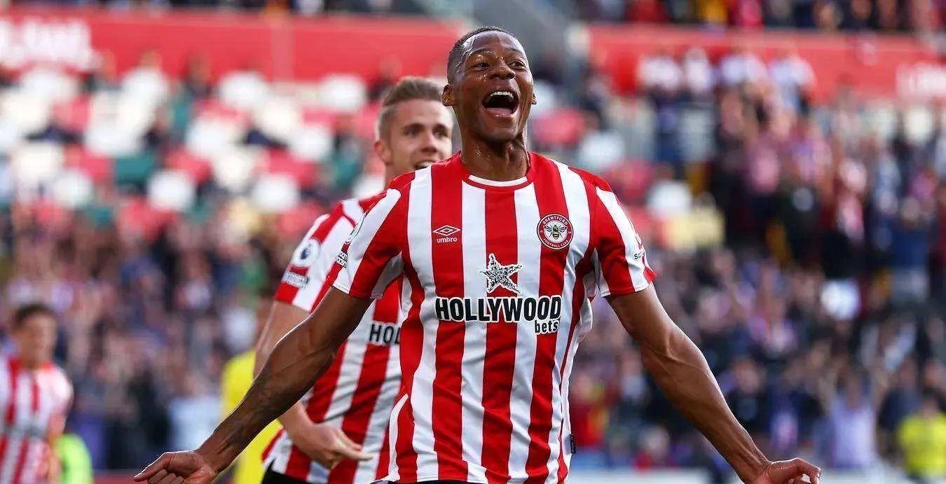 集中火力进攻，客队球员集体爆发