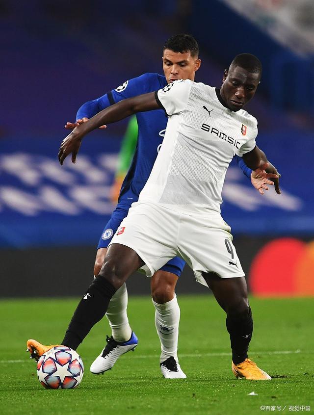 雷恩客场不敌尼斯,遭遇连败 雷恩客场不敌尼斯,遭遇连败