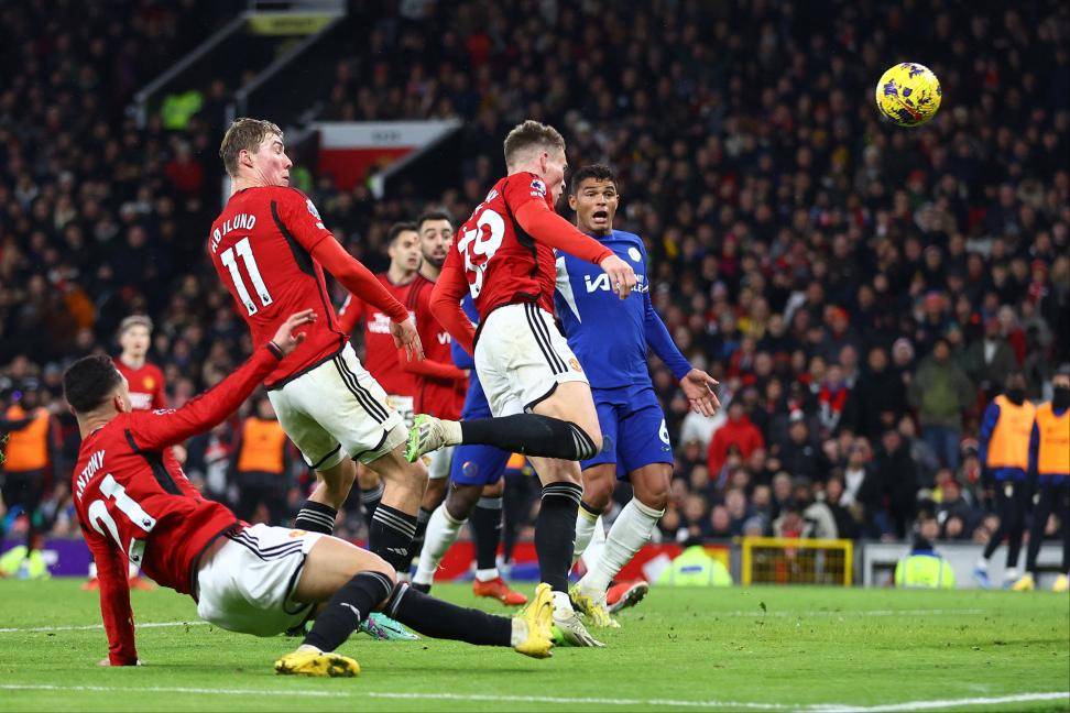 雪菲联主场豪取三分，英超保级之路再现曙光