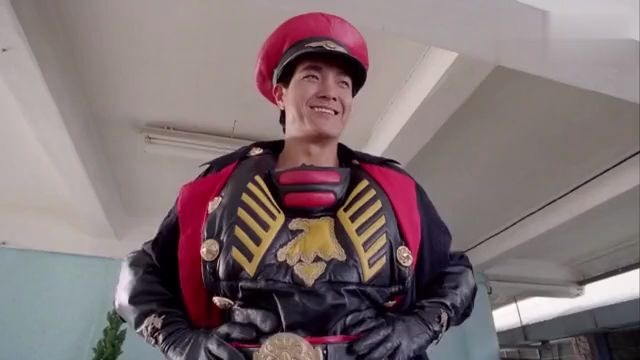 全明星作战，各展所长场面精彩绝伦