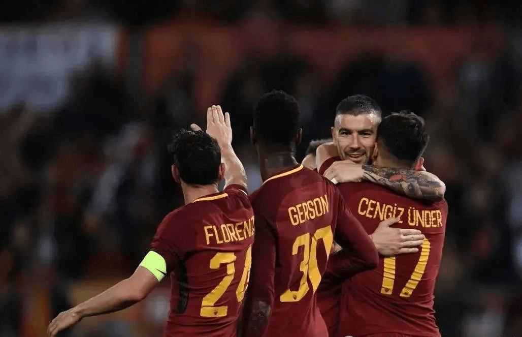 里昂两连胜跻身联赛前五，状态火爆