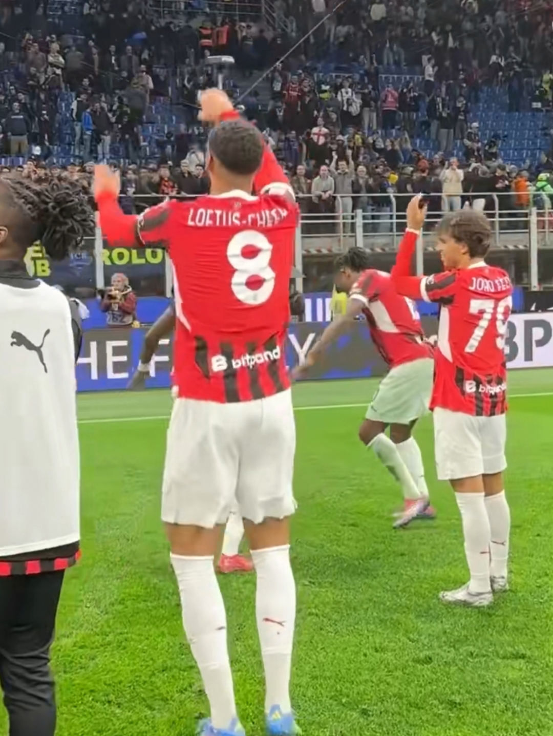 AC米兰后卫助攻破门，助球队获胜