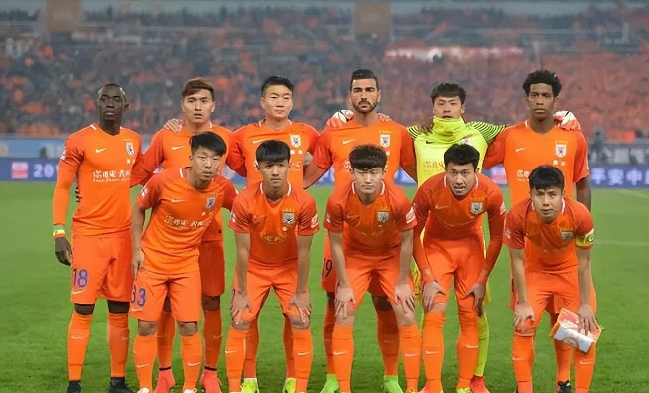 广厦队精神抖擞,成功力挽狂澜赢得比赛 广厦队精神抖擞,成功力挽狂澜赢得比赛