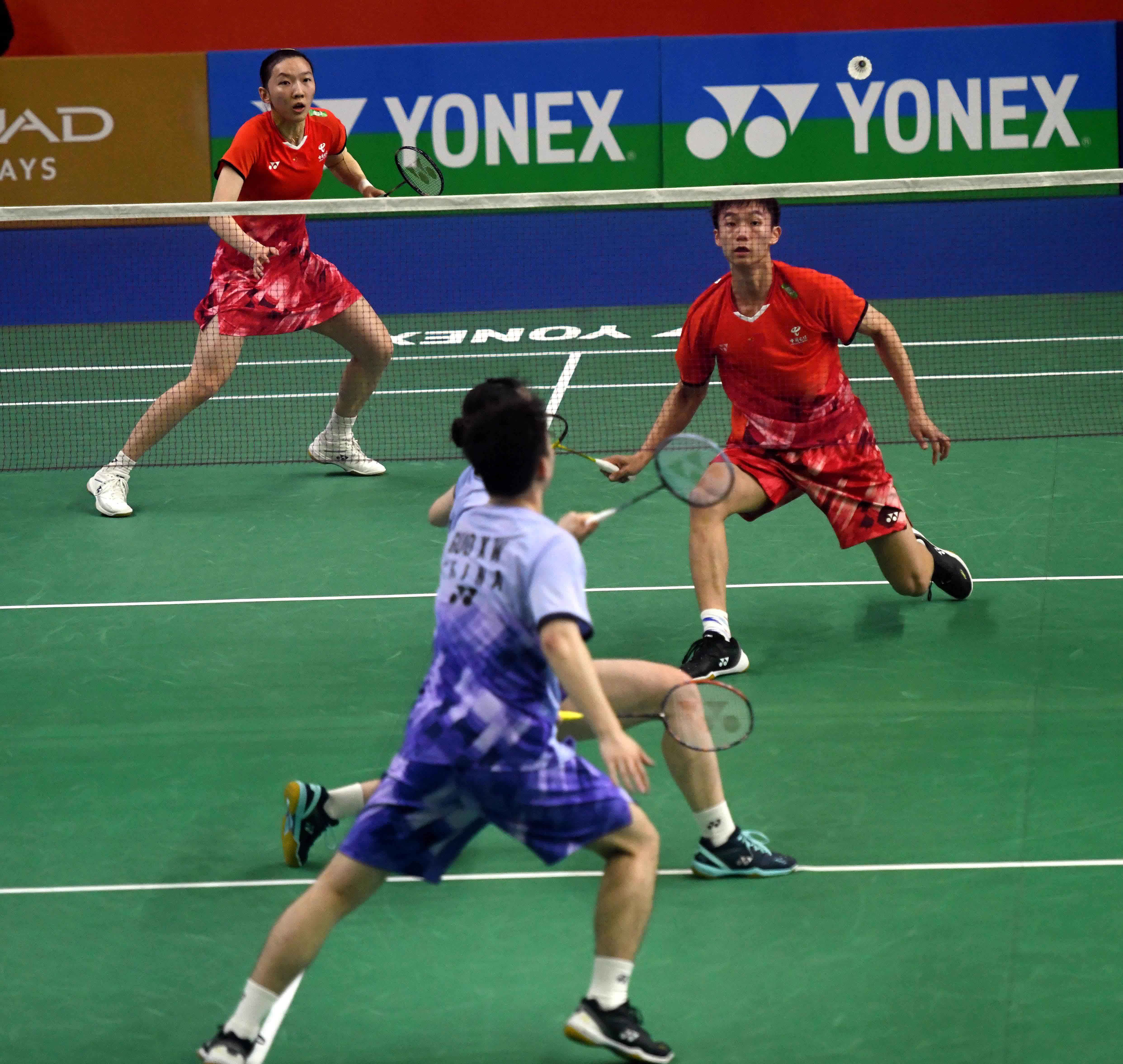 易胜博体育-羽毛球混双中国组合力挫对手，晋级四强