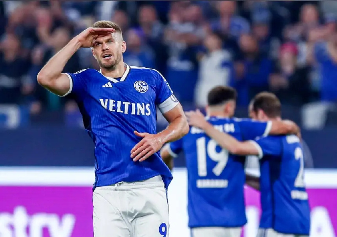 柏林赫塔队士气高涨，期待新的胜利