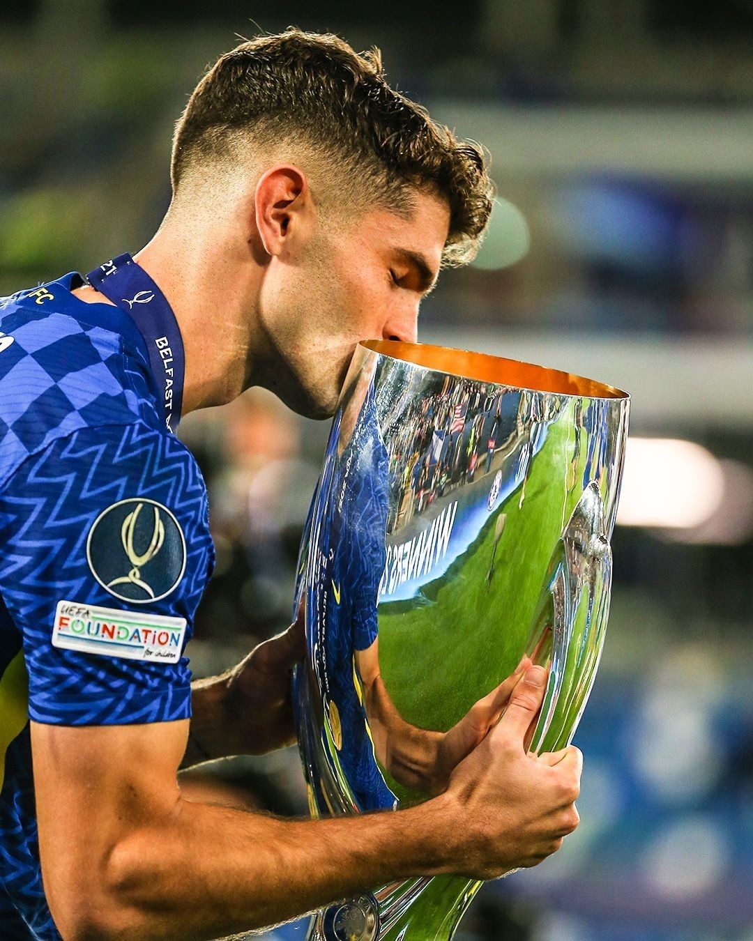 冰岛战胜阿尔巴尼亚：普利希奇展现技艺