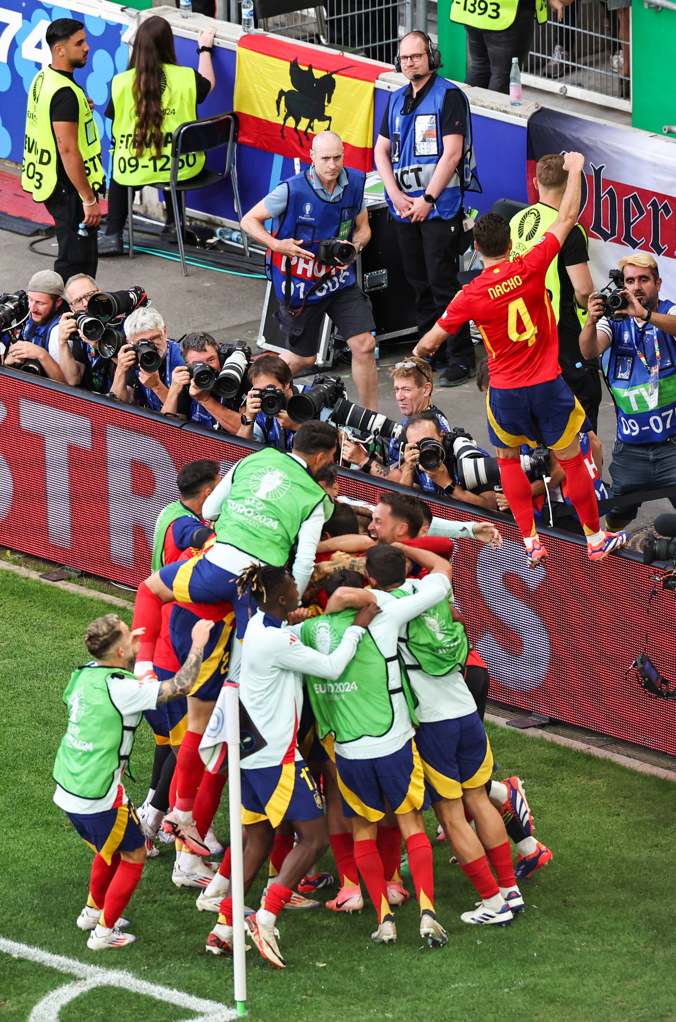 意大利力挫西班牙晋级欧锦赛决赛