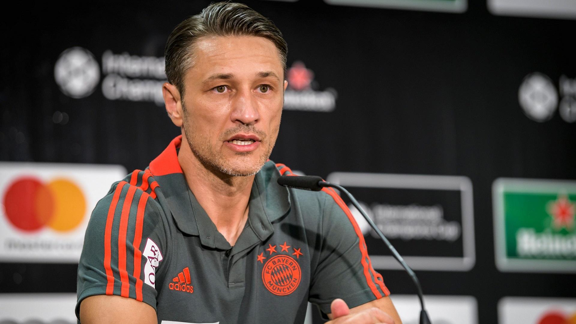 亨克主帅决策明智，促进球队发展