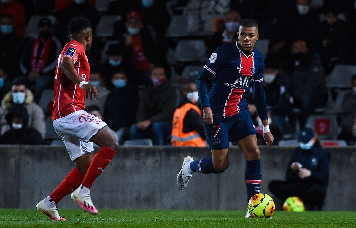 圣埃蒂安连胜后顿遭连败，球队状态不稳