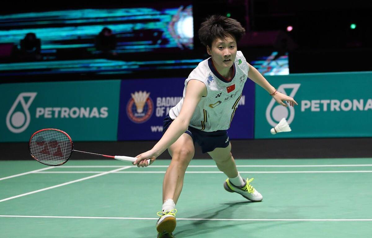 法国队横扫对手，轻松晋级国际杯半决赛