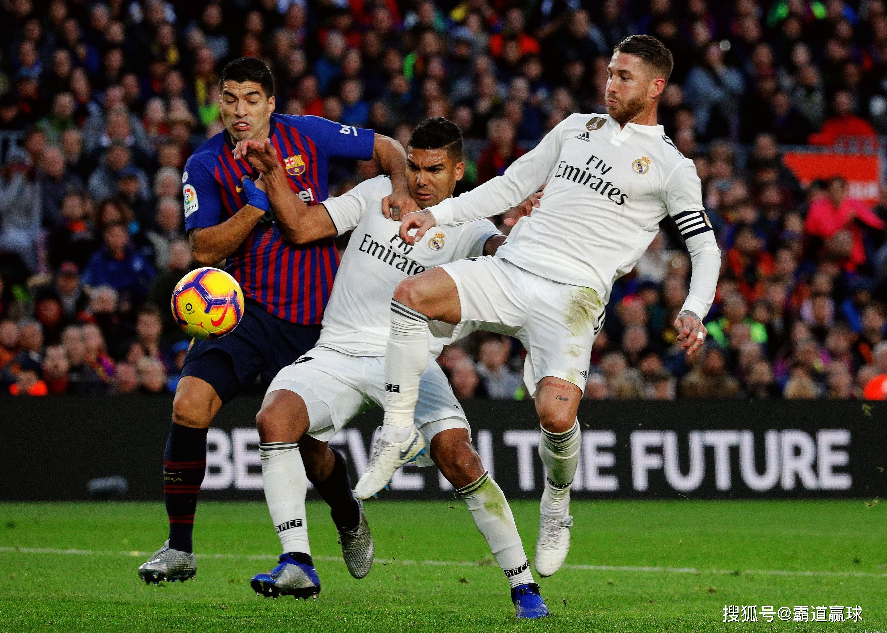 巴塞罗那再次压倒对手，积分榜领先一马！