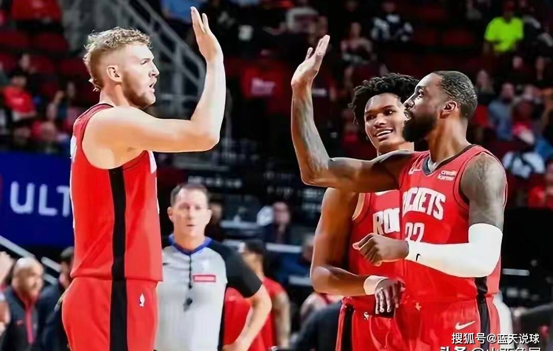 炭狼大胜黄蜂，爵士后卫全场最高得分