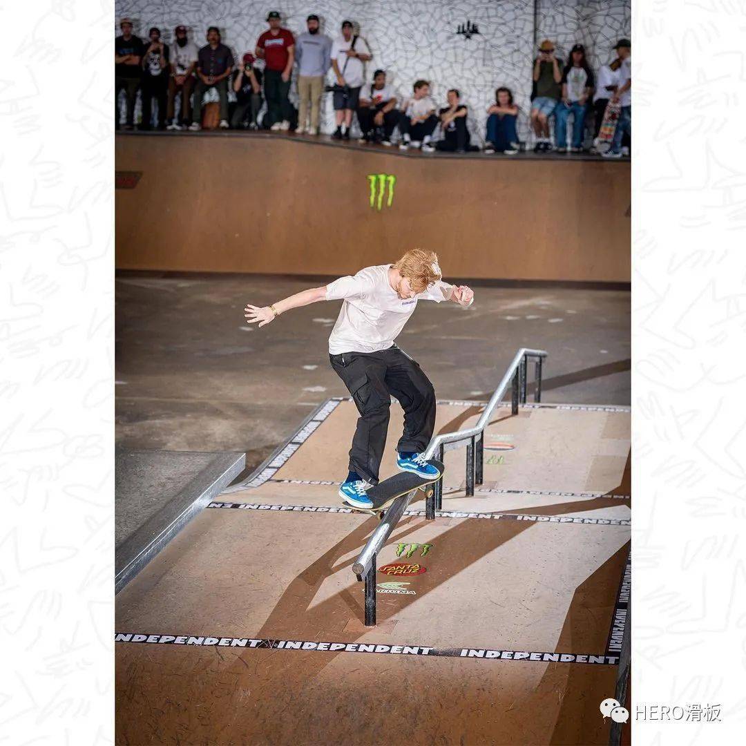 欧洲预赛比赛精彩回顾，绝世技艺瞬间定格