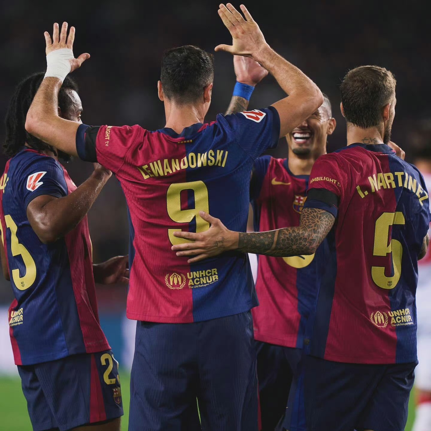 体育赛事盛况频出，球迷惊心动魄