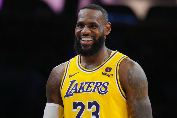 厄勒布鲁青年球员崭露头角,为球队带来希望 厄勒布鲁青年球员崭露头角,为球队带来希望