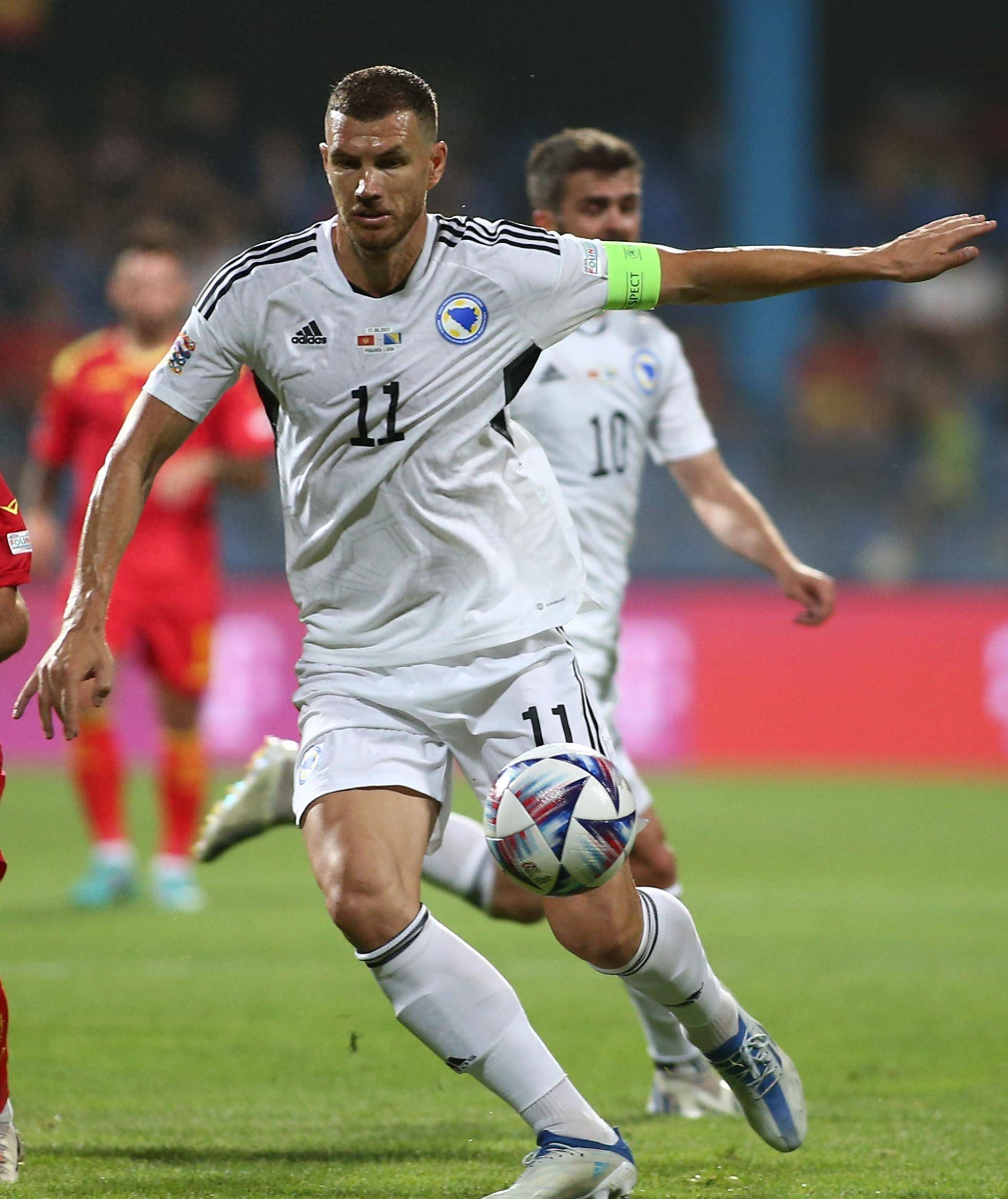 英格兰队在欧预赛中逼平波黑 英格兰队在欧预赛中逼平波黑